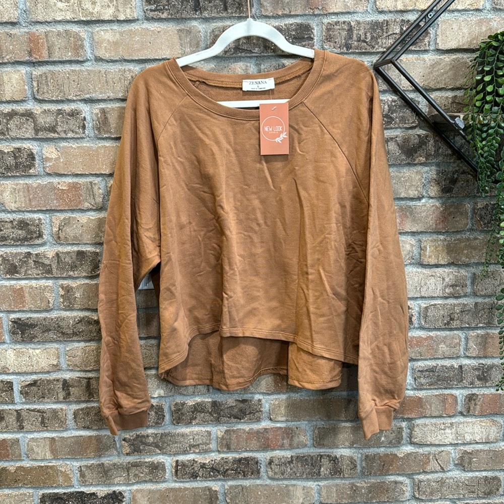 Desert dreamer crew neck